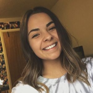 Meet your Posher, Senaya